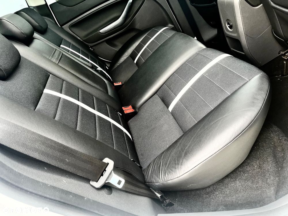 Ford Kuga 2.0 TDCi 4x4 White Magic - 13