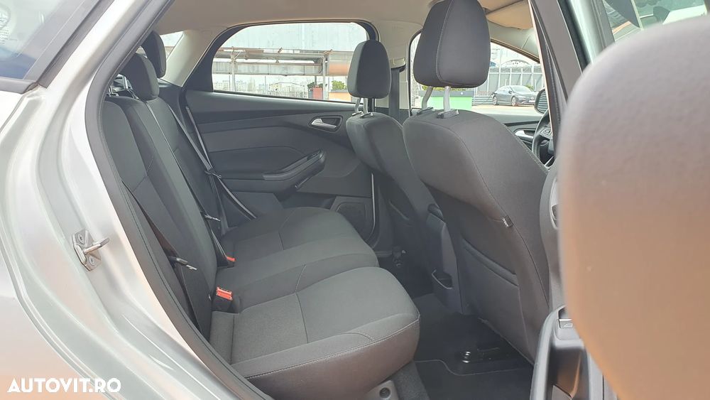 Ford Focus 1.0 EcoBoost Trend Edition - 8