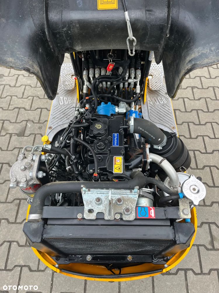 JCB 8008 CTS Micro - 12