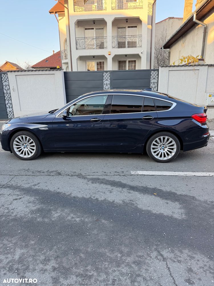 BMW Seria 5 530d xDrive - 6