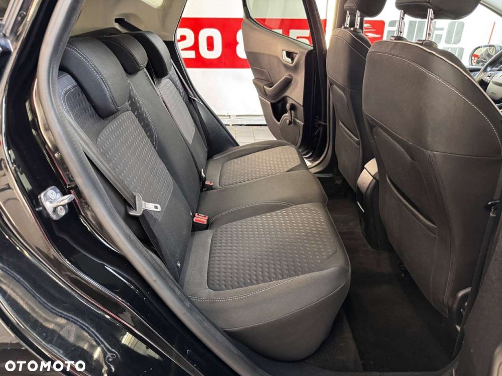 Ford Fiesta - 35