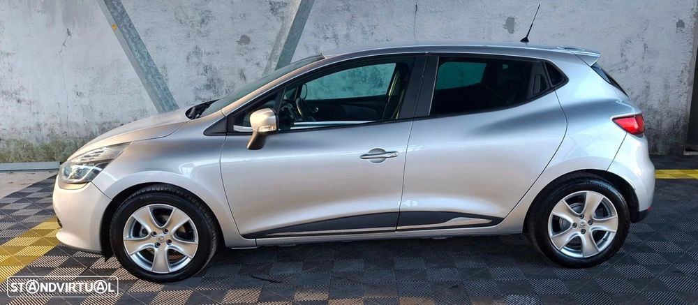 Renault Clio 1.5 dCi Dynamique S - 2