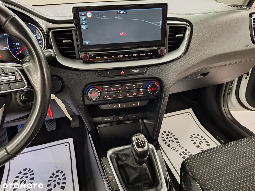 Kia XCeed 1.4 T-GDI OPF JBL SOUND EDITION - 33