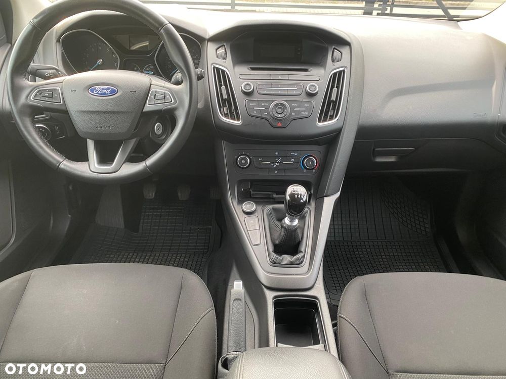 Ford Focus 1.0 EcoBoost Trend - 14
