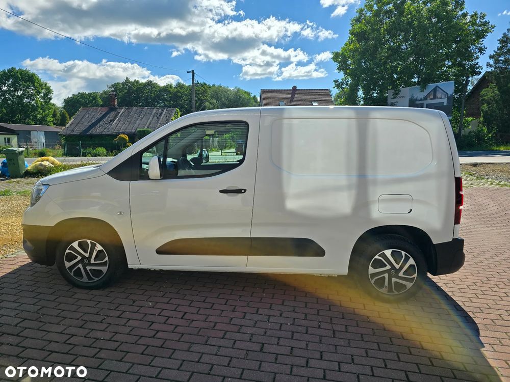 Opel Combo - 17