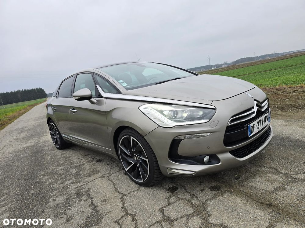 Citroën DS5 BlueHDi 180 SoChic - 5