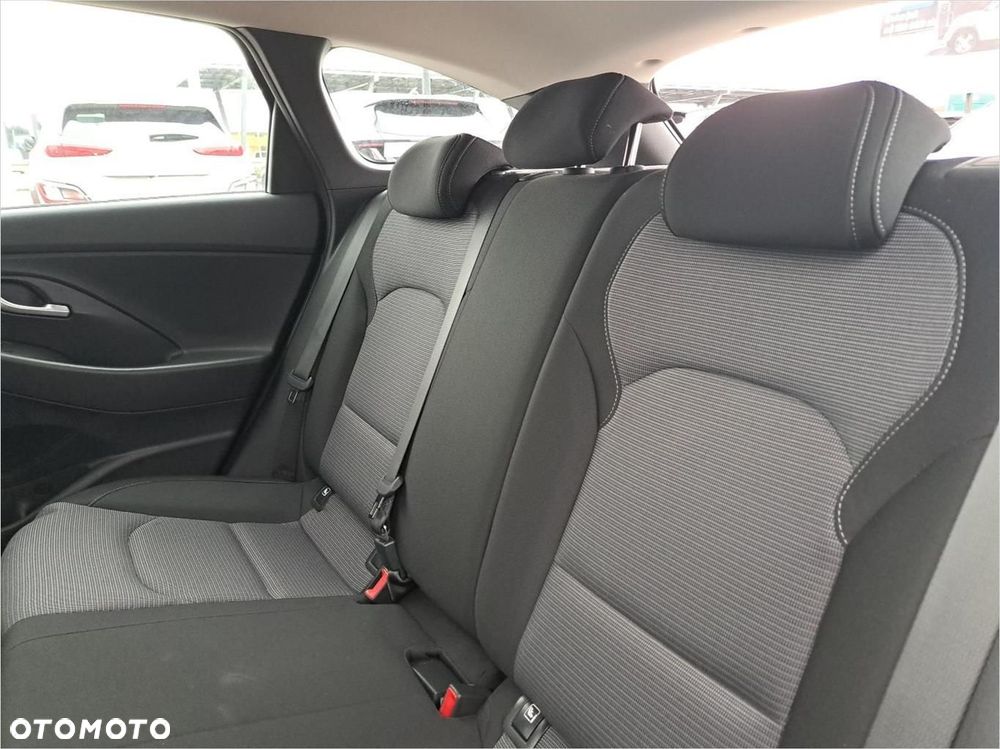 Hyundai i30 - 17