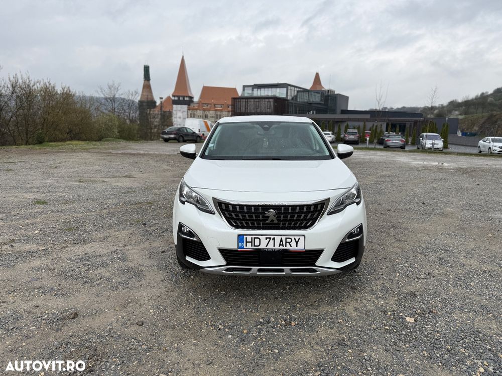 Peugeot 3008 1.2 PureTech Turbo S&S Allure - 2