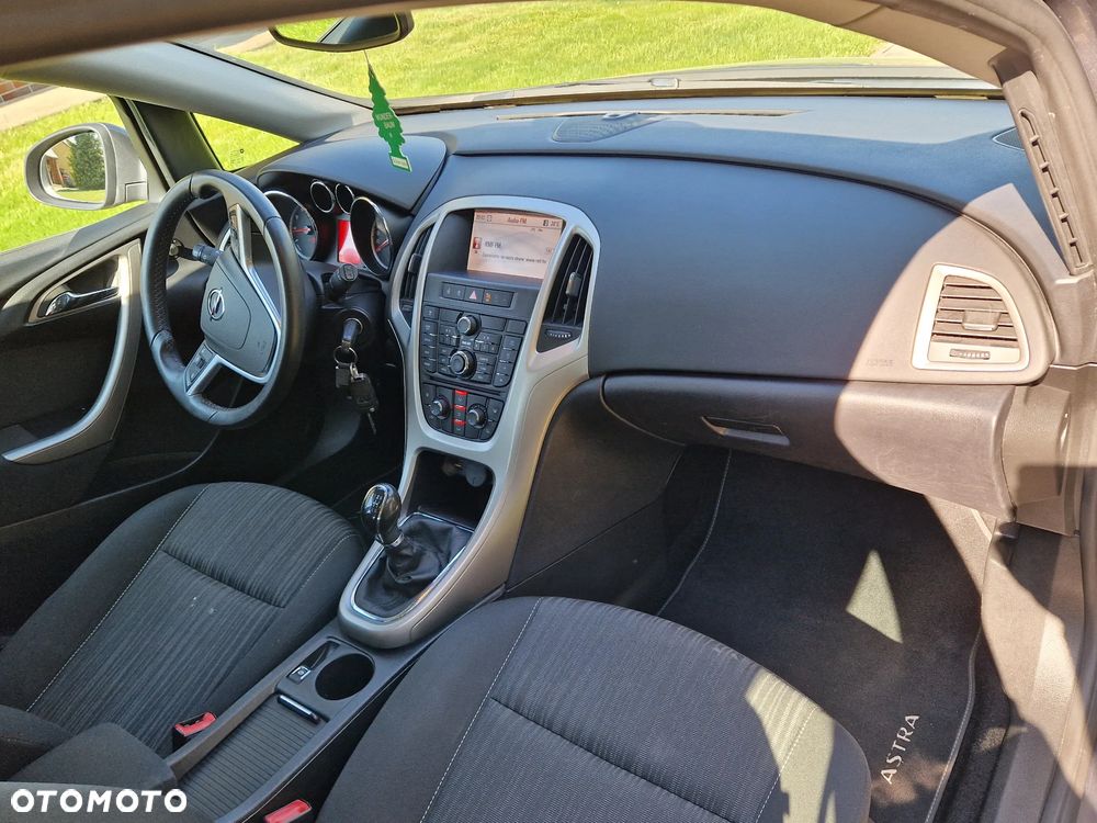 Opel Astra 1.4 Turbo - 16