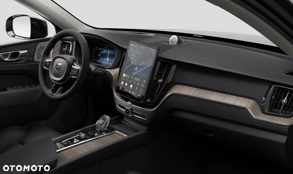 Volvo XC 60 T8 Plug-In Hybrid AWD Ultra Bright - 4