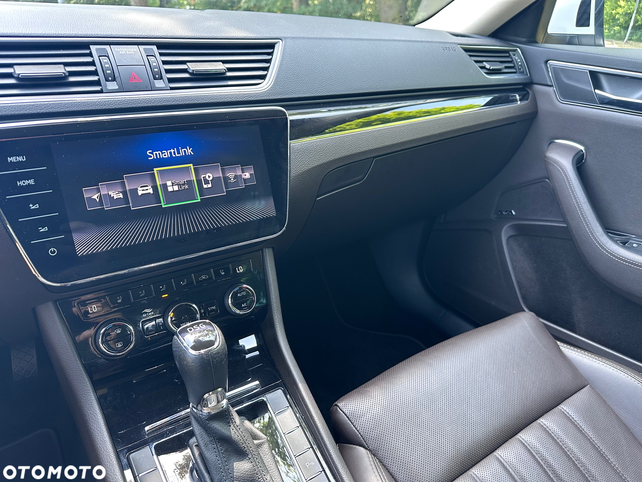 Skoda Superb 2.0 TDI L&K DSG - 16