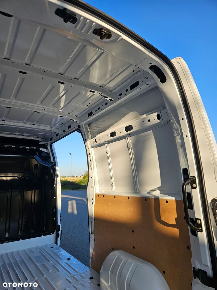 Renault Master - 13