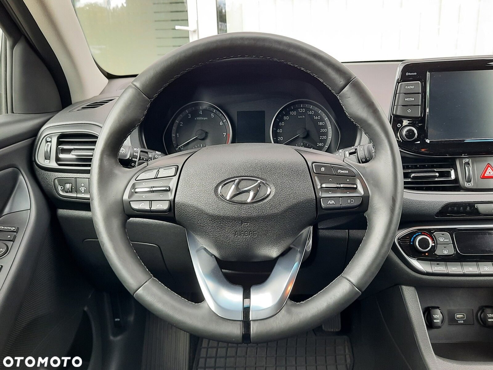 Hyundai i30 1.5 T-GDI 48V Smart DCT - 4