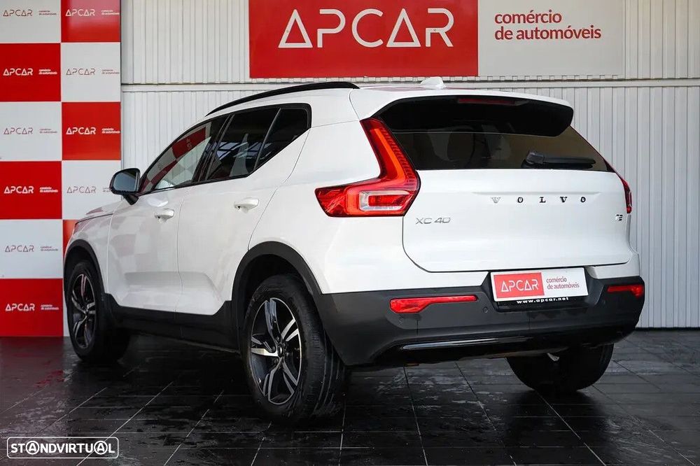 Volvo XC 40 - 4
