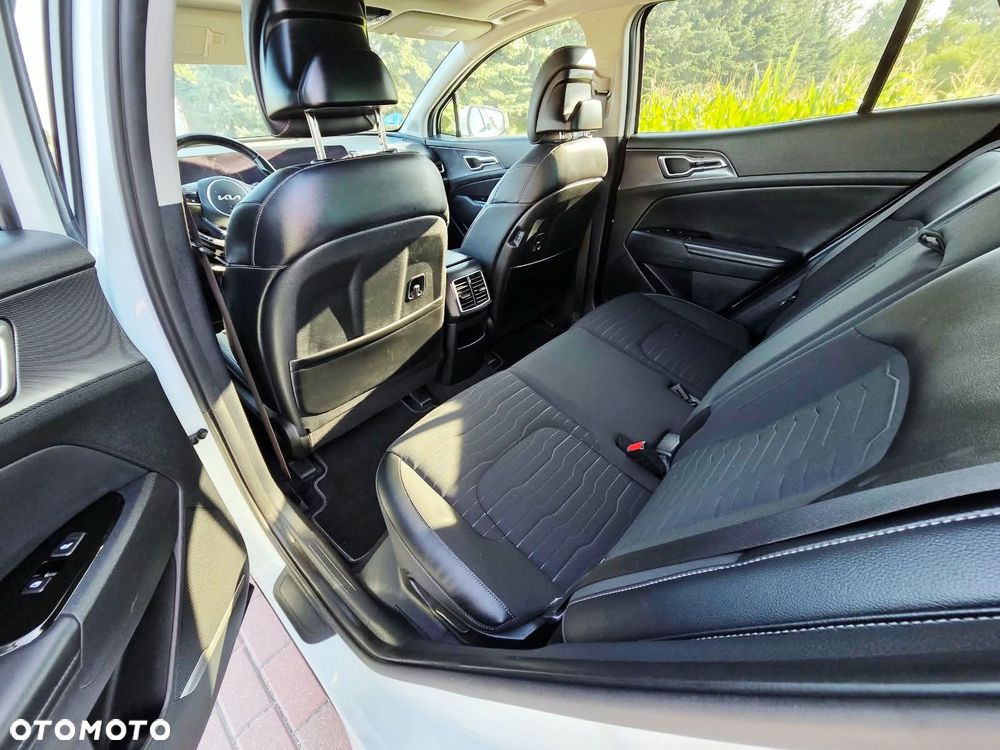 Kia Sportage 1.6 T-GDI PHEV Anniversary 4WD - 16