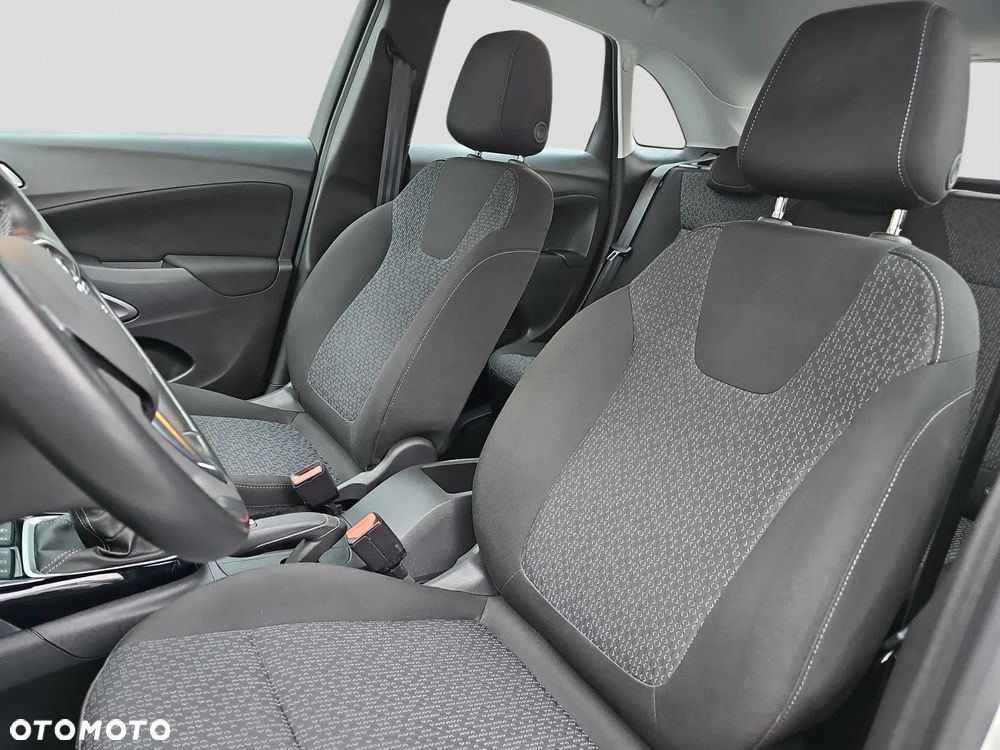 Opel Crossland X - 17