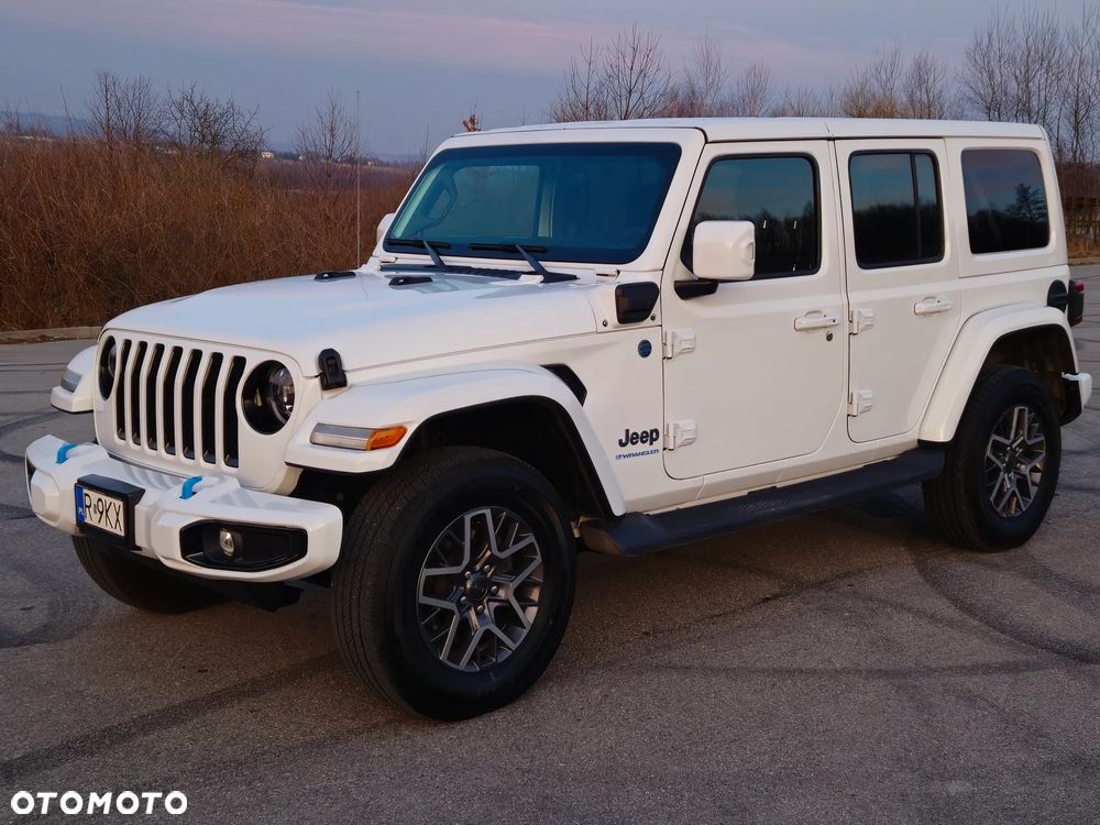 Jeep Wrangler - 23
