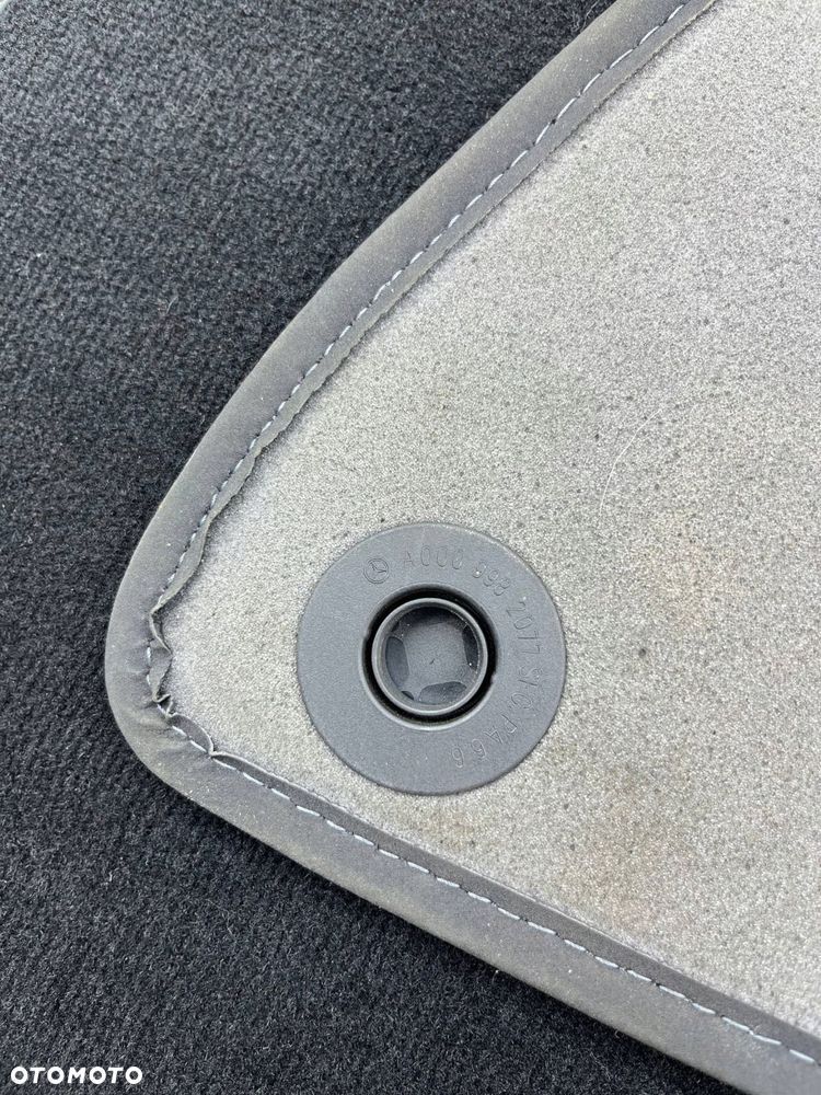 mercedes w246 w176 amg dywaniki welurowe komplet a1176804600 - 11