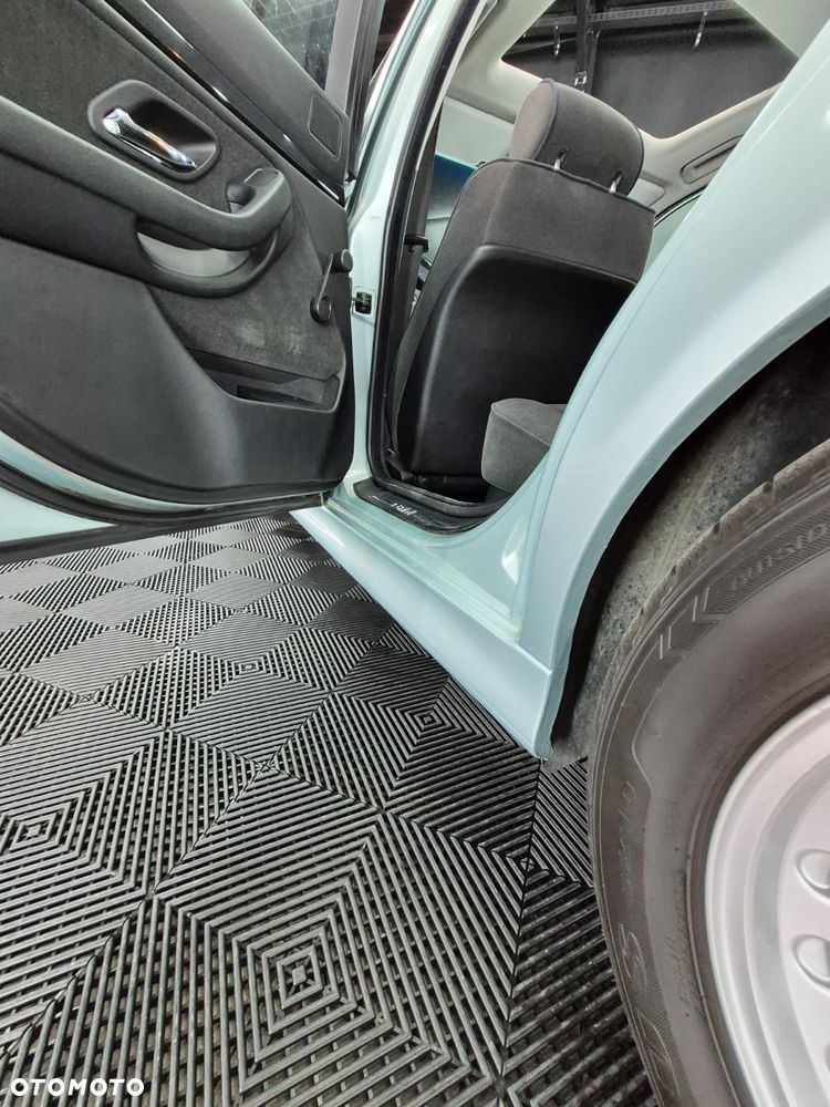 BMW Seria 5 520i - 10