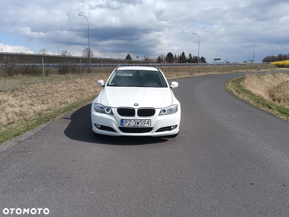 BMW Seria 3 318i Edition Exclusive - 2