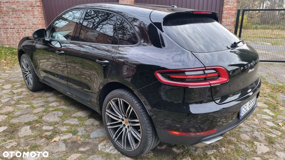 Porsche Macan - 3