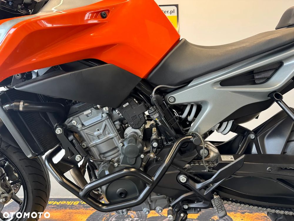 KTM Duke - 23
