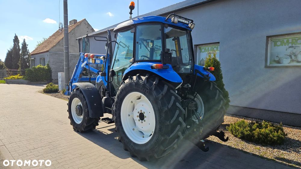 New Holland TD80 - 6