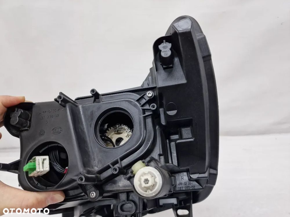 SKODA SUPERB II LIFT 3T0 12-15 BI-XENON BIXENON SKRĘTNY + SPRYSKIWACZ PRAWY PRAWA LAMPA PRZEDNIA PRZÓD , NR 3T1941016H , NR AUKCJI LL239 - 19