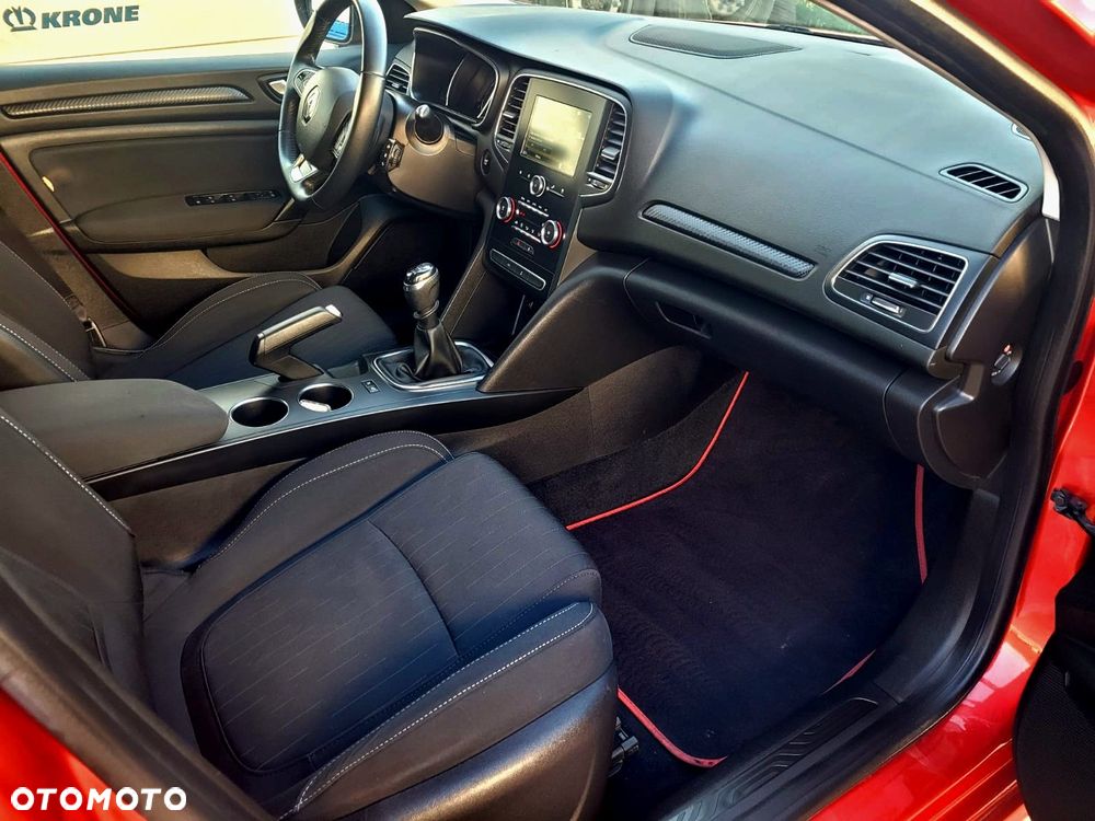 Renault Megane TCe 140 GPF LIMITED - 14