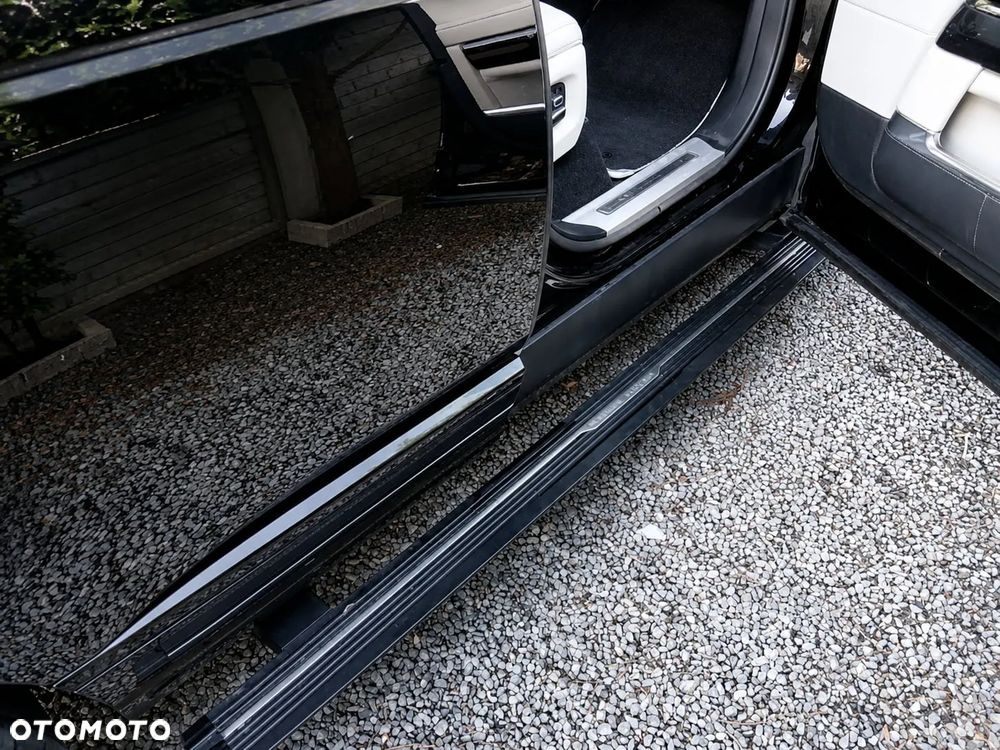 Land Rover Range Rover 4.4SD V8 LWB AB Black - 11