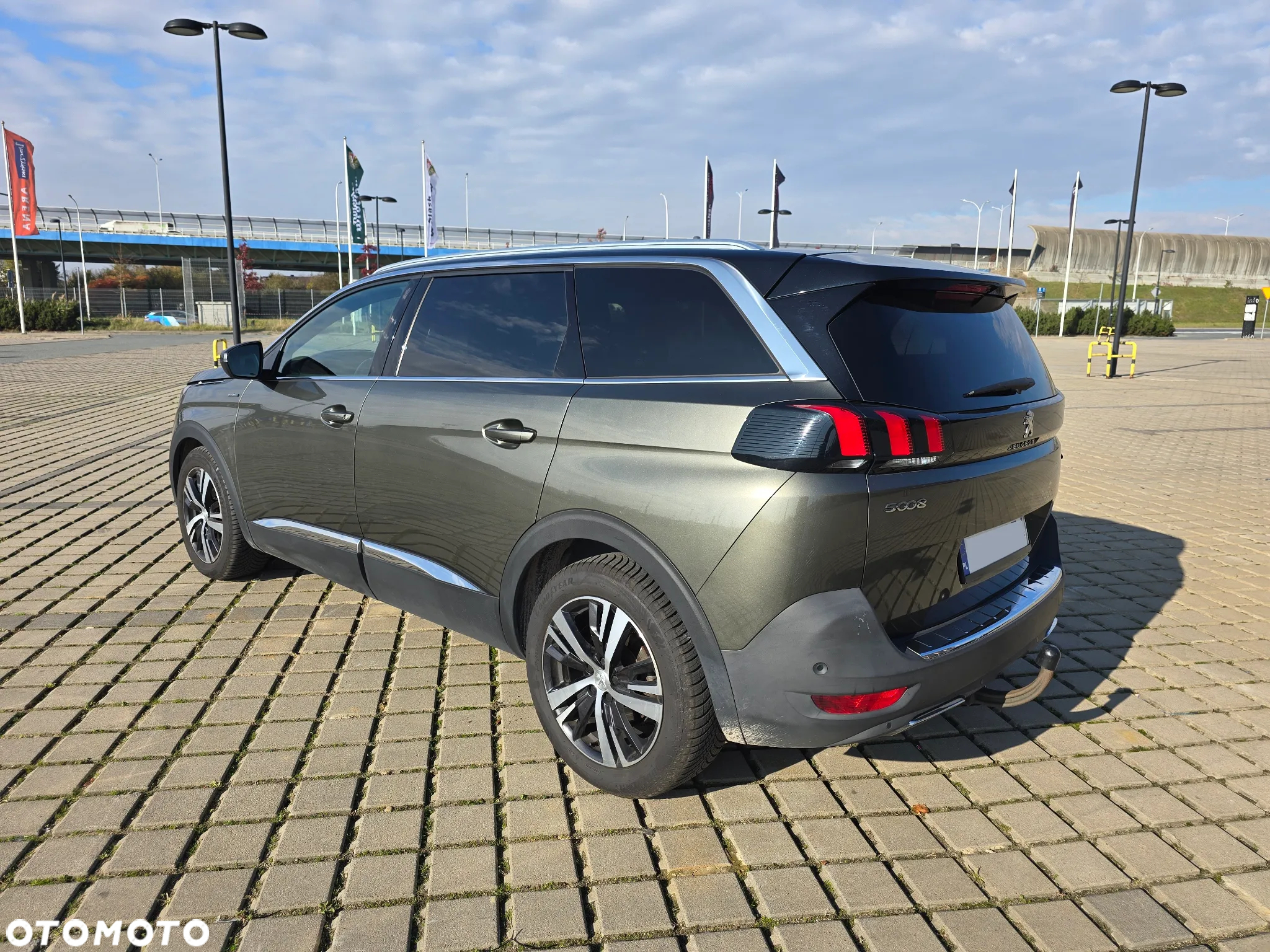 Peugeot 5008 THP 165 EAT6 Stop & Start Allure - 8