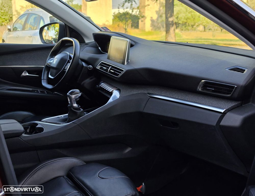 Peugeot 3008 PureTech 130 Stop & Start Allure - 12
