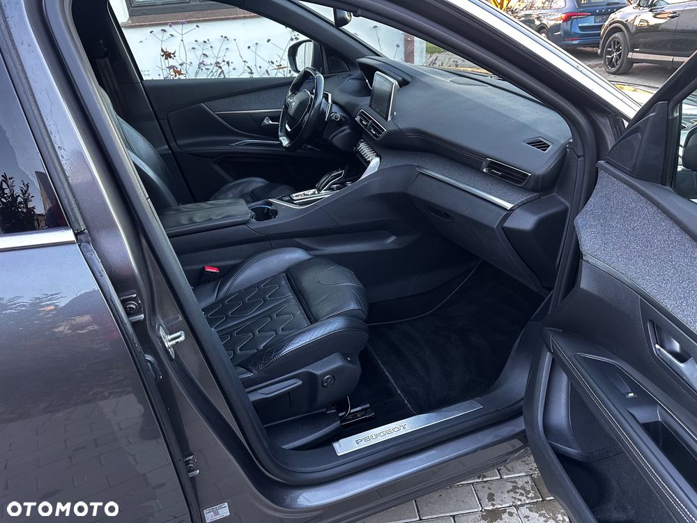 Peugeot 5008 BlueHDi 120 EAT6 Allure - 29