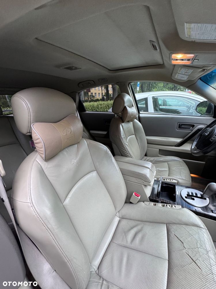 Infiniti FX - 20