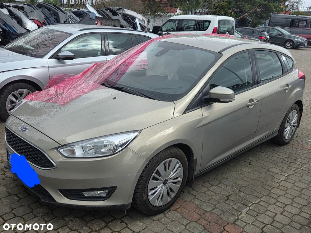Ford Focus - 1