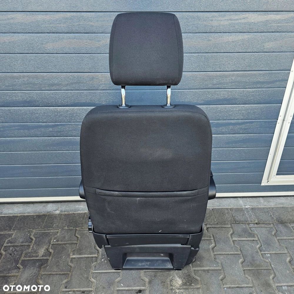 VW T6 fotel pasażera podłokietnik przód PANDU - 4