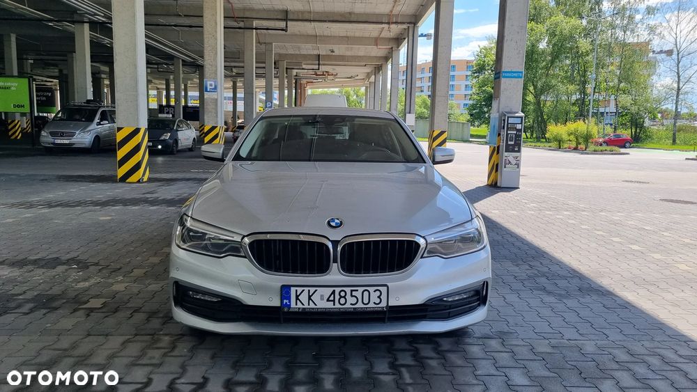 BMW Seria 5 520d Efficient Dynamics Edition Sport Line - 8