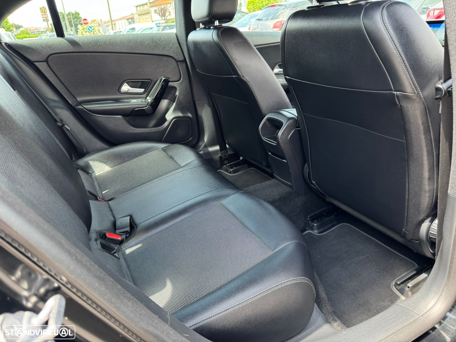 Mercedes-Benz CLA 180 d Progressive Aut. - 14