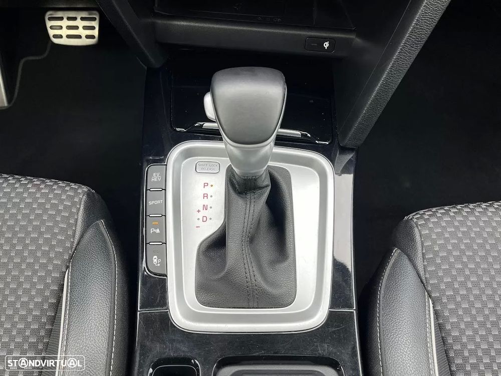 Kia XCeed 1.6 GDi PHEV Drive - 24