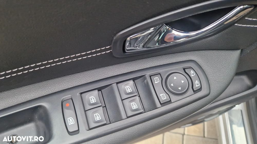 Renault Grand Scenic Energy dCi 110 S&S Bose Edition - 14