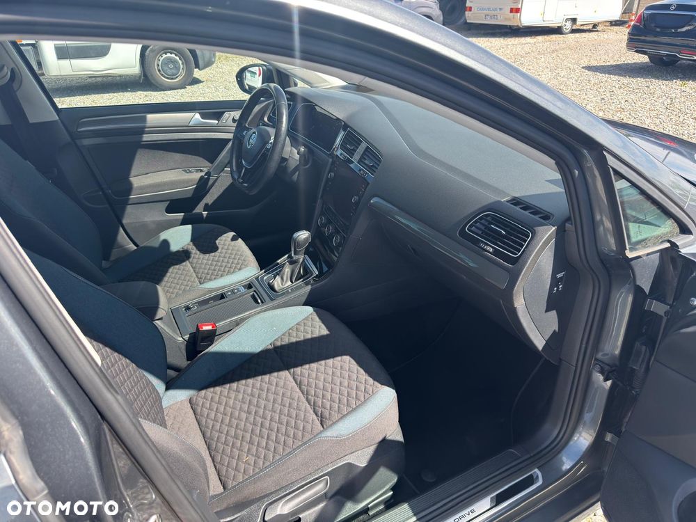 Volkswagen Golf 2.0 TDI SCR DSG IQ.DRIVE - 8