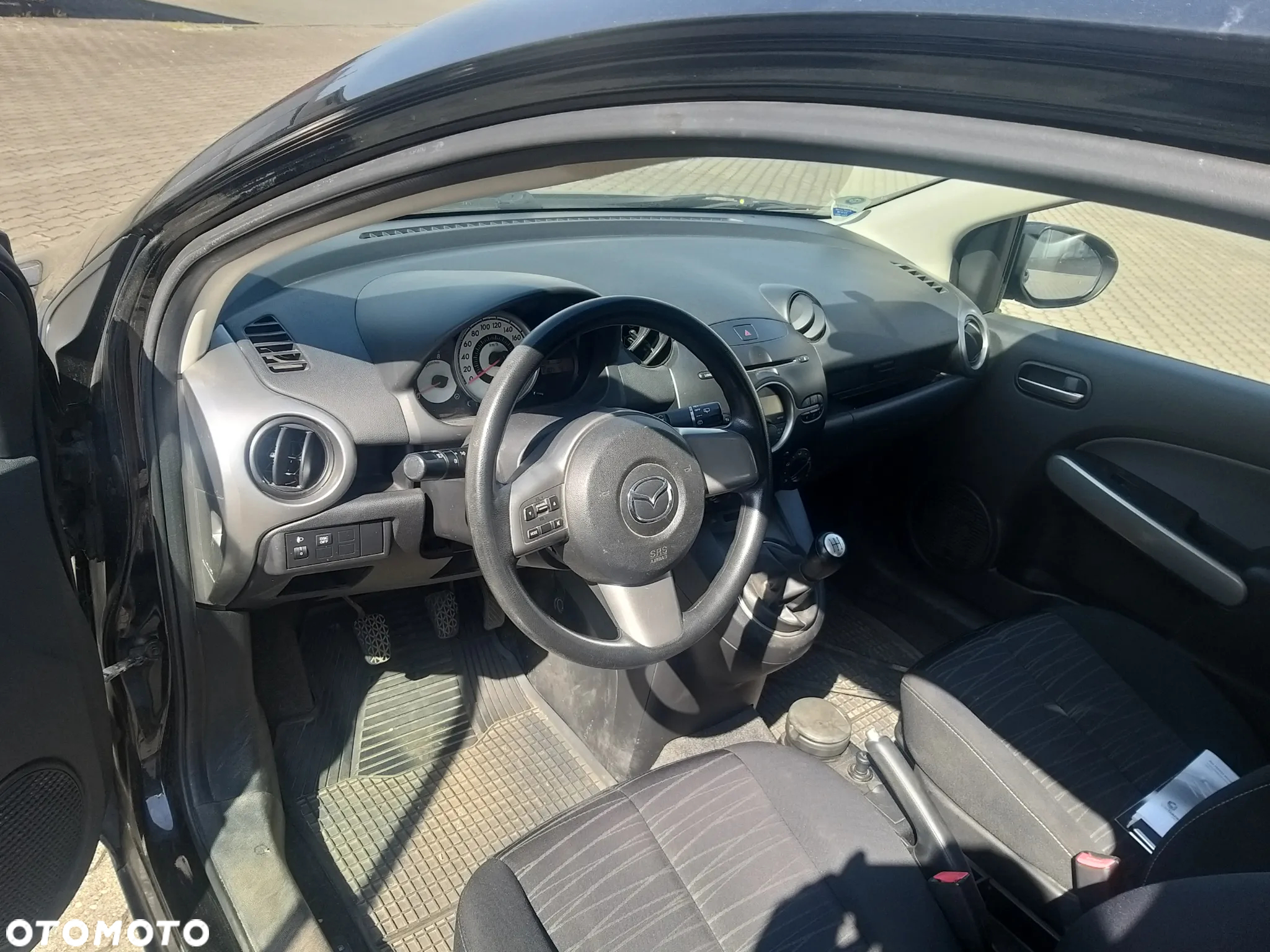 Mazda 2 1.3 Exclusive - 7