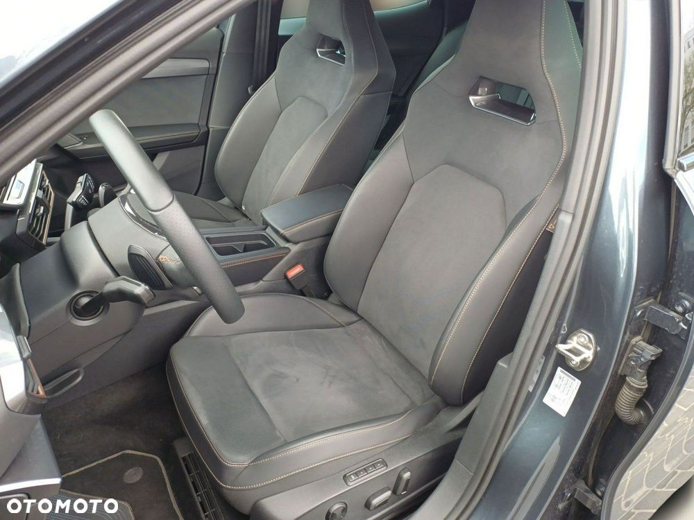 Cupra Formentor 1.5 eTSI mHEV DSG - 11