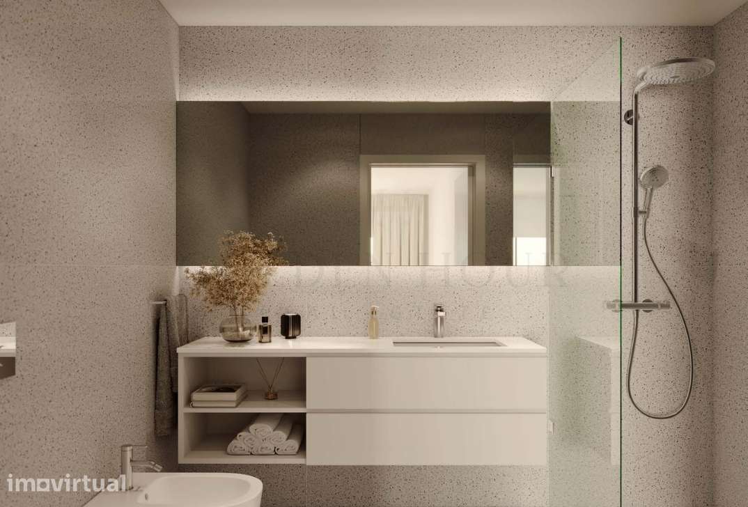 Apartamento T2 com Varanda na Arrábida - Grande imagem: 4/24