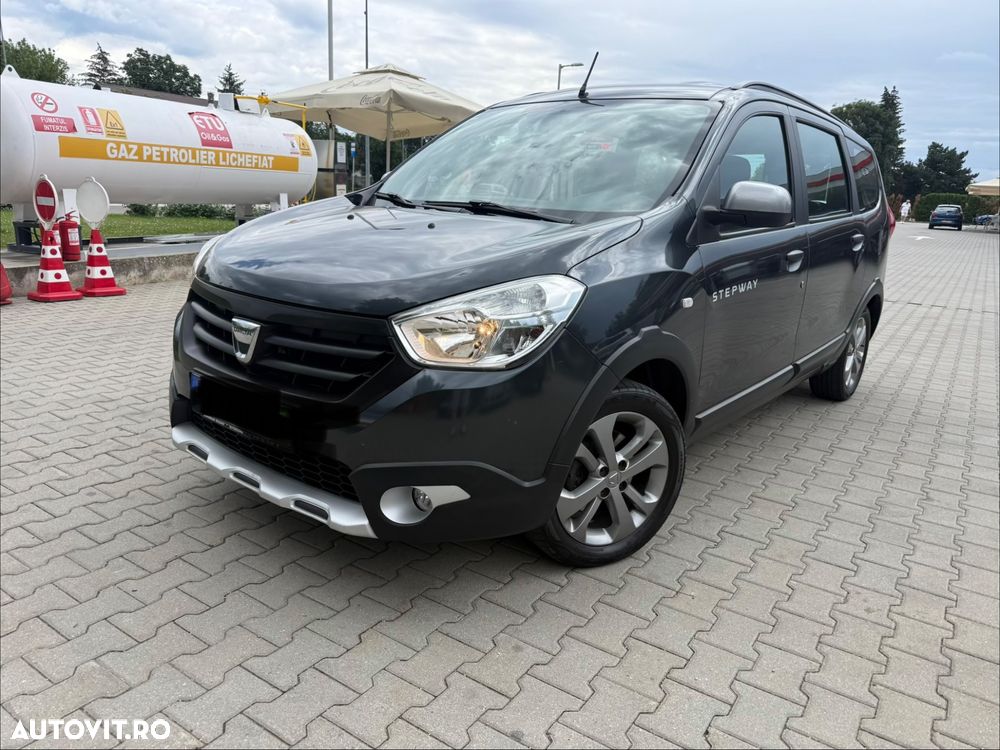 Dacia Lodgy 1.2 TCe Stepway - 1