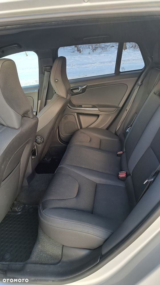 Volvo V60 D4 - 29