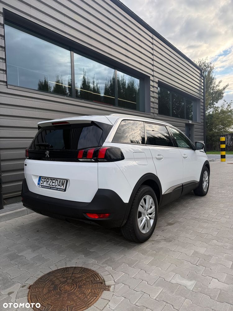 Peugeot 5008 - 4