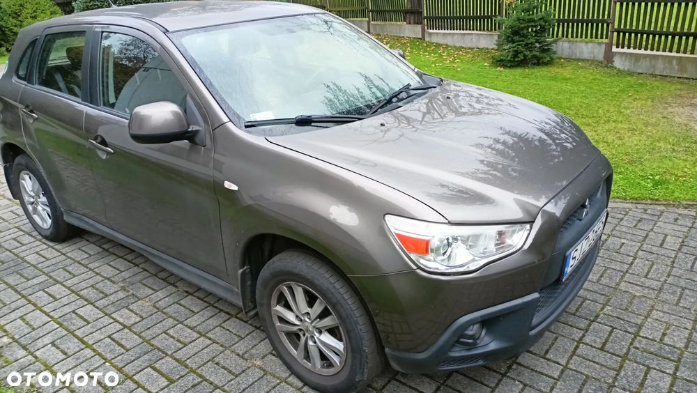Mitsubishi ASX 1.6 Inform - 14