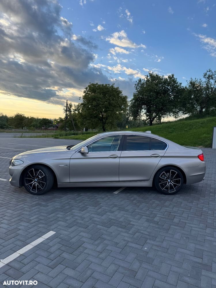 BMW Seria 5 520d EfficientDynamics Edition - 4