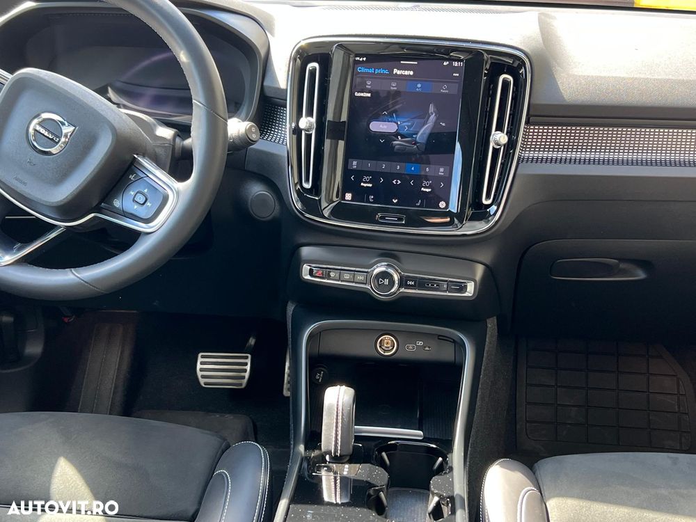 Volvo XC 40 Recharge Twin Motor AWD Ultimate - 30